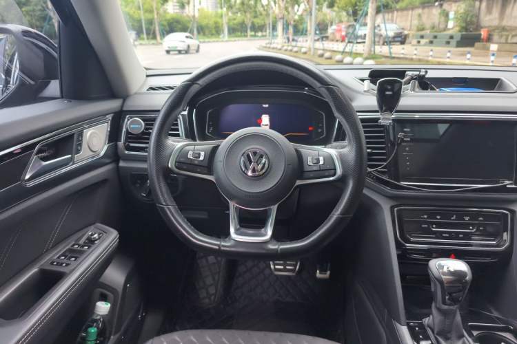 Used Volkswagen Teramont X 2020 Facelift 380TSI Four-Wheel Drive Luxury Edition Steering Wheel