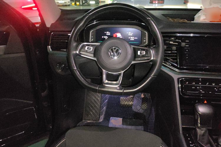 Used Volkswagen Teramont X 2020 Revised Version 330TSI Two-Wheel Drive Prestige Luxury Edition Steering Wheel