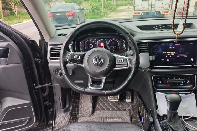 Used Volkswagen Teramont X 2020 Revised Version 380TSI Four-Wheel Drive Prestige Luxury Edition Steering Wheel