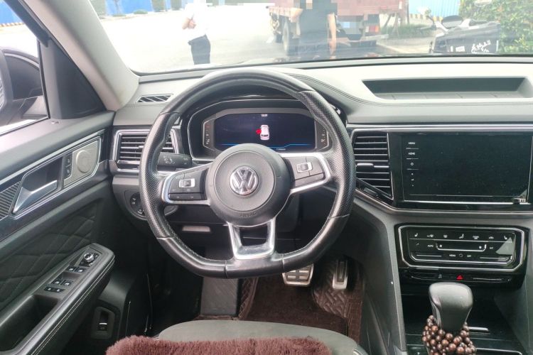 Used Volkswagen Teramont X 2020 Revised Version 380TSI Four-Wheel Drive Prestige Luxury Edition Steering Wheel