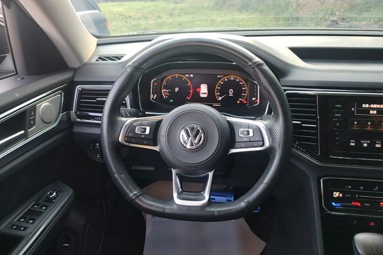 Used Volkswagen Teramont X 2020 330TSI Two-Wheel-Drive Luxury Edition Steering Wheel