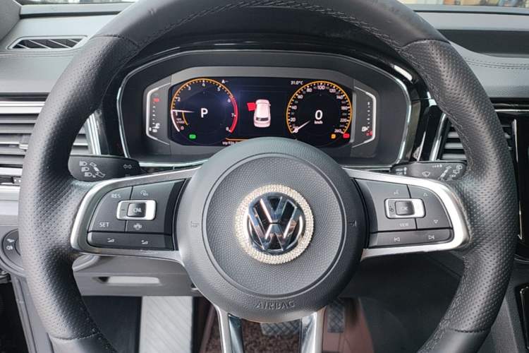Used Volkswagen Teramont X 2020 330TSI Two-Wheel-Drive Luxury Edition Steering Wheel