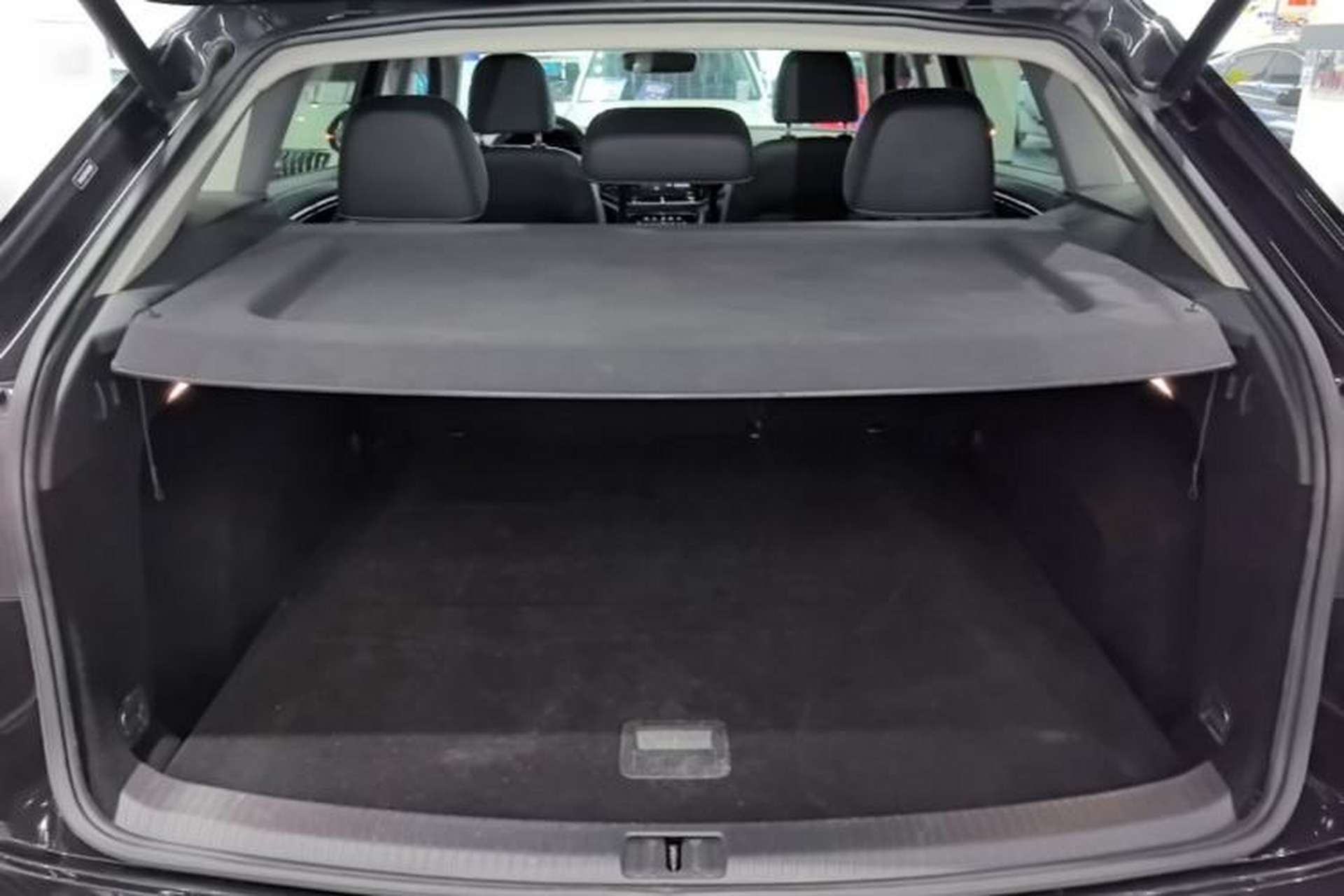Used Volkswagen Teramont X 2020 Facelift 380TSI Four-Wheel Drive Luxury Edition Trunk