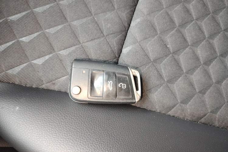 Used Volkswagen Teramont X 2020 330TSI Two-Wheel-Drive Luxury Edition Vehicle Key