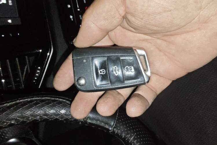 Used Volkswagen Teramont X 2020 Facelifted 330TSI Two-Wheel-Drive Luxury Edition Vehicle Key