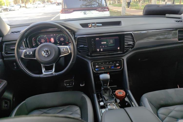 Used Volkswagen Teramont X 2020 Revised Version 530 V6 Four-Wheel Drive Prestige Luxury Edition Center Console