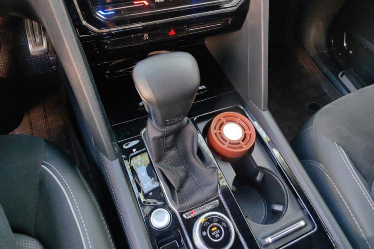 Used Volkswagen Teramont X 2020 Revised Version 530 V6 Four-Wheel Drive Prestige Luxury Edition Gear Lever