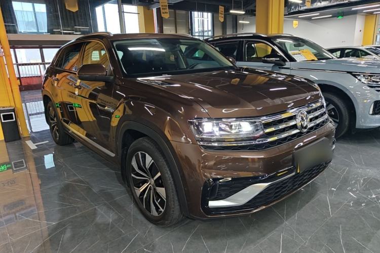 Used Volkswagen Teramont X 2020 Revised Version 330TSI Two-Wheel Drive Prestige Luxury Edition Front Right 45 Deg