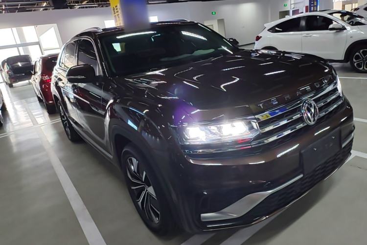 Used Volkswagen Teramont X 2020 380TSI Four-Wheel Drive Prestige Luxury Edition Front Right 45 Deg