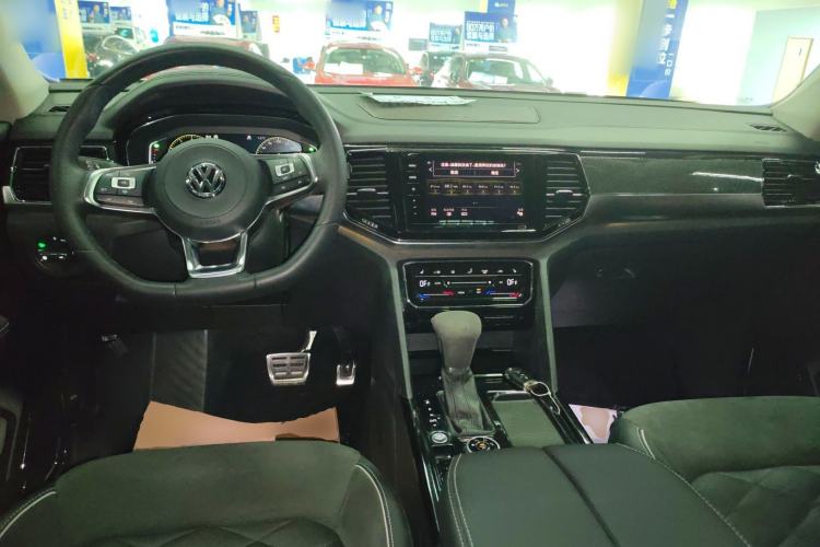 Used Volkswagen Teramont X 2020 380TSI Four-Wheel Drive Prestige Luxury Edition Interior 2