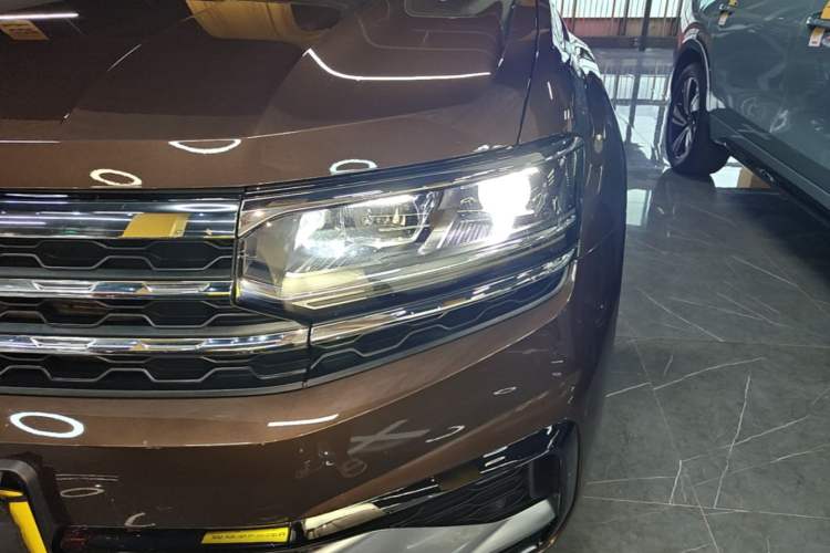 Used Volkswagen Teramont X 2020 Revised Version 330TSI Two-Wheel Drive Prestige Luxury Edition Left Front Headlight