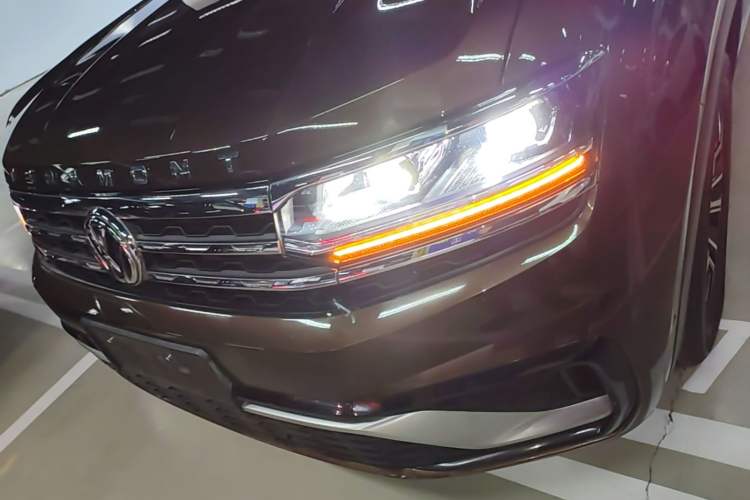 Used Volkswagen Teramont X 2020 380TSI Four-Wheel Drive Prestige Luxury Edition Left Front Headlight