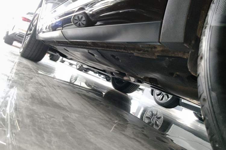 Used Volkswagen Teramont X 2020 380TSI Four-Wheel Drive Prestige Luxury Edition Left Side Sill