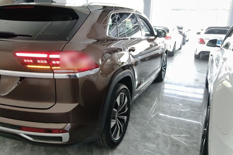 Used Volkswagen Teramont X 2020 380TSI Four-Wheel Drive Prestige Luxury Edition Right Rear Taillight