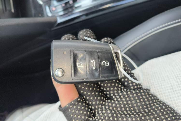 Used Volkswagen Teramont X 2020 380TSI Four-Wheel Drive Prestige Luxury Edition Vehicle Key