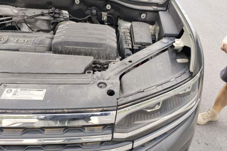 Used Volkswagen Teramont X 2020 380TSI Four-Wheel Drive Luxury Edition Engine Bay Left