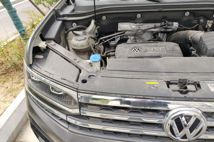 Used Volkswagen Teramont X 2020 380TSI Four-Wheel Drive Luxury Edition Engine Bay Right