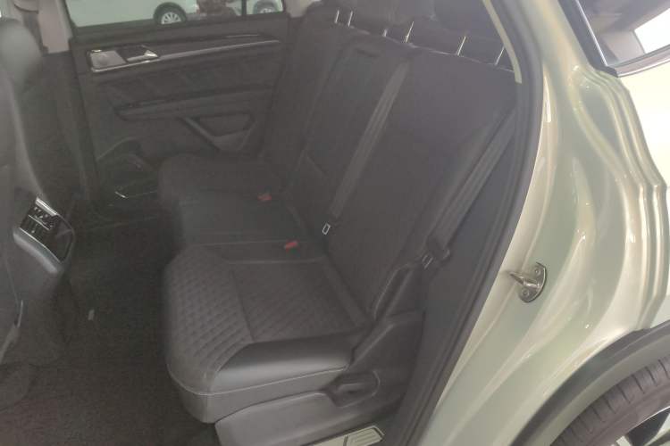 Used Volkswagen Teramont X 2020 380TSI Four-Wheel Drive Luxury Edition Left Rear Seat