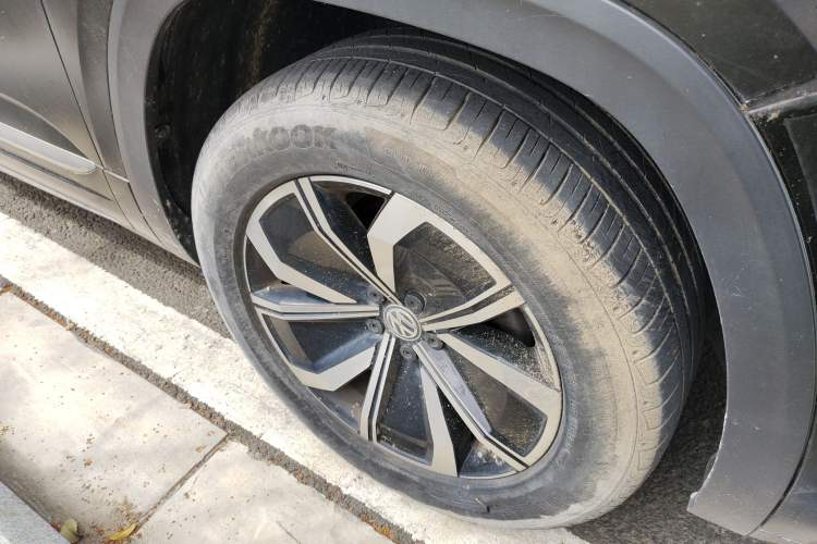 Used Volkswagen Teramont X 2020 380TSI Four-Wheel Drive Luxury Edition Right Front Wheel Hub