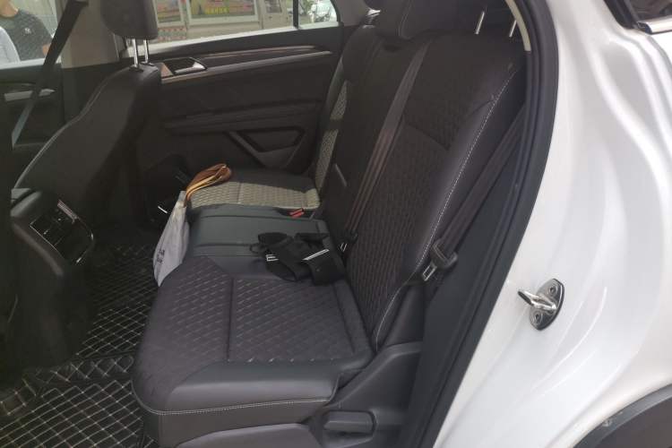 Used Volkswagen Teramont X 2020 380TSI Four-Wheel Drive Luxury Edition Left Rear Seat