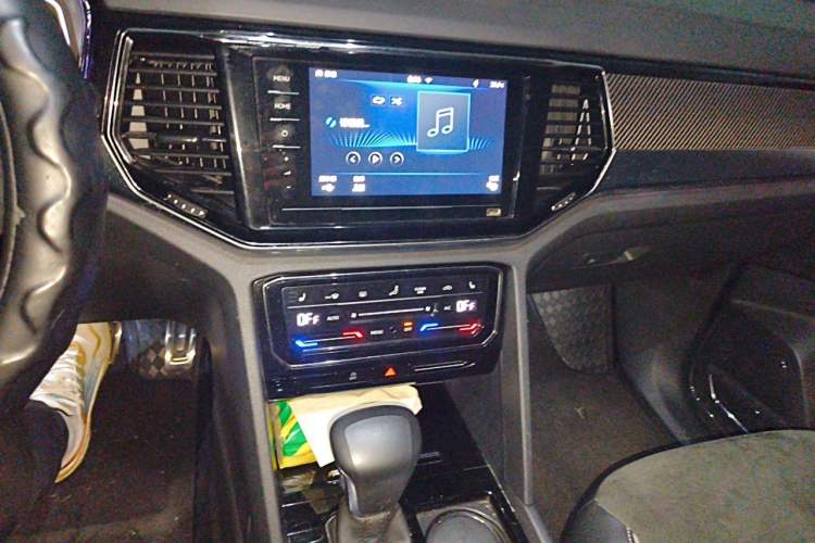 Used Volkswagen Teramont X 2020 380TSI Four-Wheel Drive Prestige Luxury Edition Audio And AC Panel