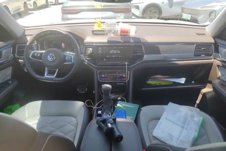 Used Volkswagen Teramont X 2020 380TSI Four-Wheel Drive Prestige Luxury Edition Center Console