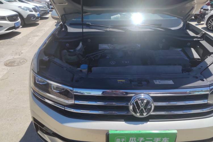 Used Volkswagen Teramont X 2020 380TSI Four-Wheel Drive Prestige Luxury Edition Engine Bay Right