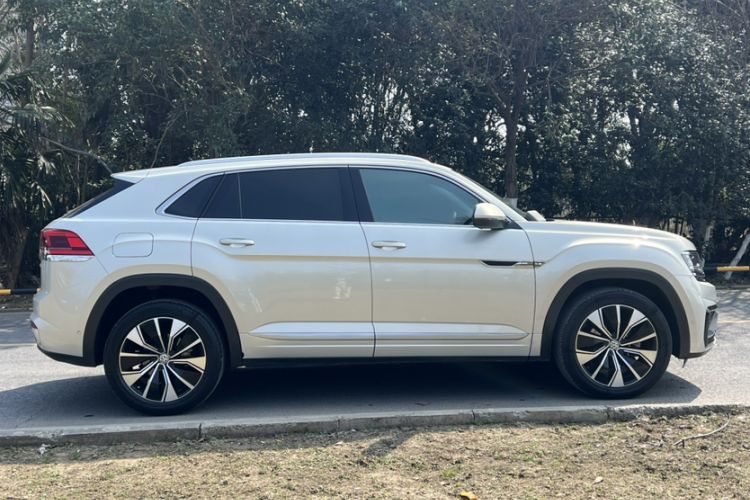Used Volkswagen Teramont X 2020 Revised Version 330TSI Two-Wheel Drive Prestige Luxury Edition Exterior 2