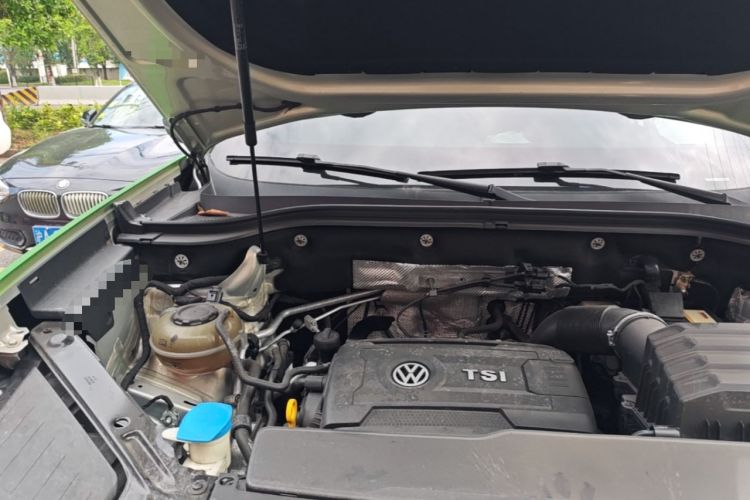 Used Volkswagen Teramont X 2020 380TSI Four-Wheel Drive Prestige Luxury Edition Engine Bay Right