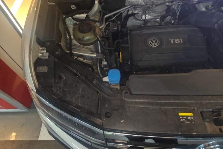 Used Volkswagen Teramont X 2020 380TSI Four-Wheel Drive Luxury Edition Engine Bay Right