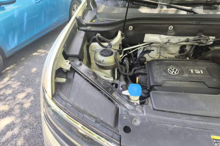 Used Volkswagen Teramont X 2020 380TSI Four-Wheel Drive Luxury Edition Engine Bay Right