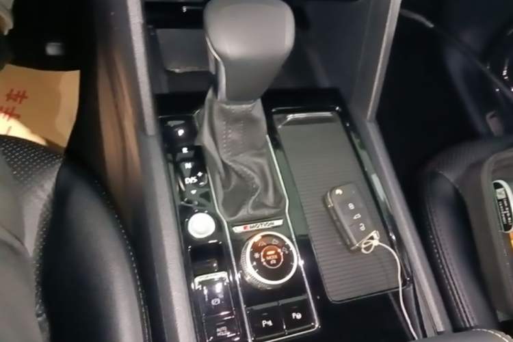 Used Volkswagen Teramont X 2020 380TSI Four-Wheel Drive Luxury Edition Gear Lever