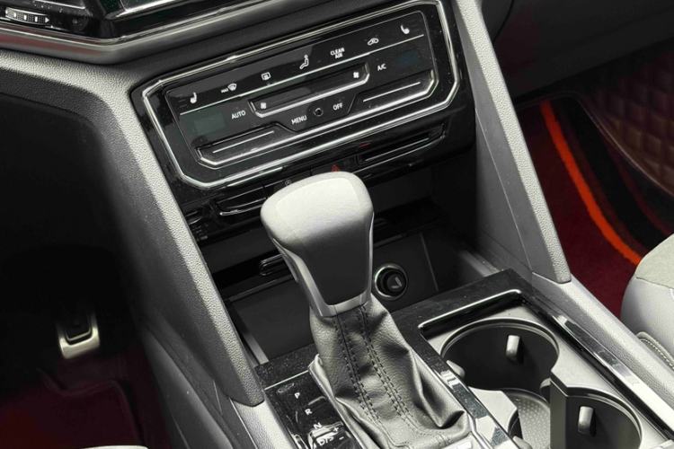 Used Volkswagen Teramont X 2020 380TSI Four-Wheel Drive Prestige Luxury Edition Interior 9