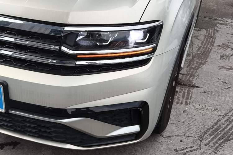 Used Volkswagen Teramont X 2020 Facelift 380TSI Four-Wheel Drive Luxury Edition Left Front Headlight