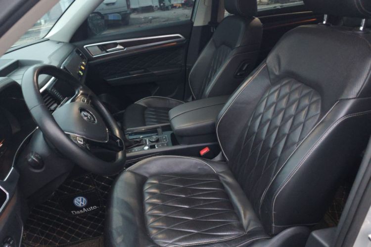 Used Volkswagen Teramont X 2020 Facelifted 330TSI Two-Wheel-Drive Luxury Edition Left Front Seat