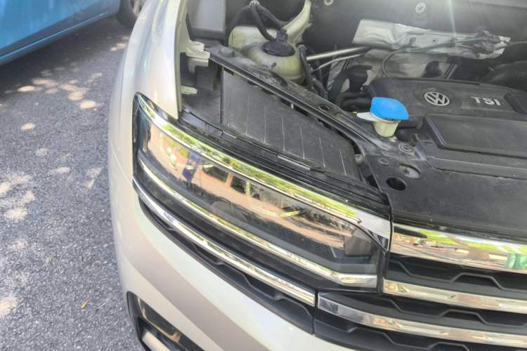 Used Volkswagen Teramont X 2020 380TSI Four-Wheel Drive Luxury Edition Right Front Headlight