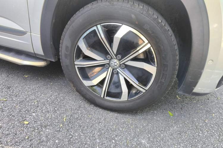 Used Volkswagen Teramont X 2020 380TSI Four-Wheel Drive Luxury Edition Right Front Wheel Hub