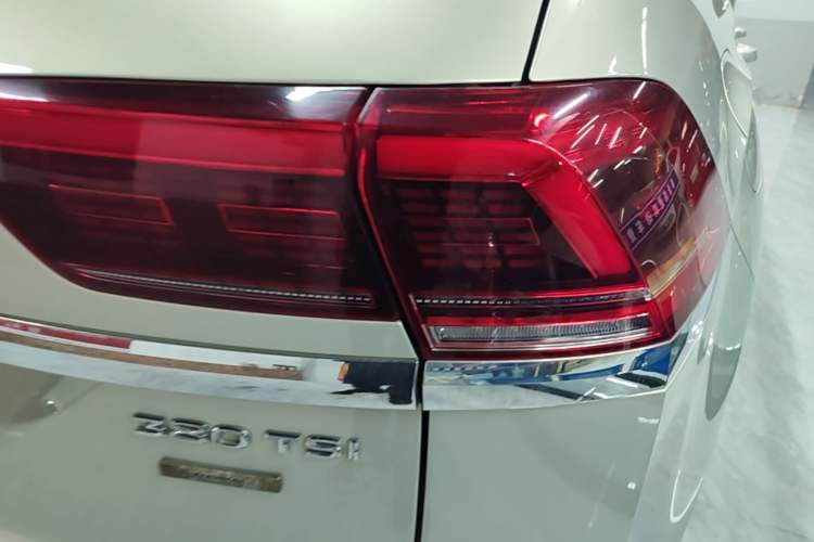 Used Volkswagen Teramont X 2020 380TSI Four-Wheel Drive Luxury Edition Right Rear Taillight