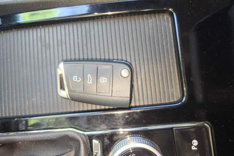Used Volkswagen Teramont X 2020 380TSI Four-Wheel Drive Luxury Edition Vehicle Key