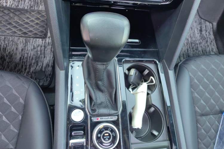 Used Volkswagen Teramont X 2020 Facelift 380TSI Four-Wheel Drive Luxury Edition Gear Lever