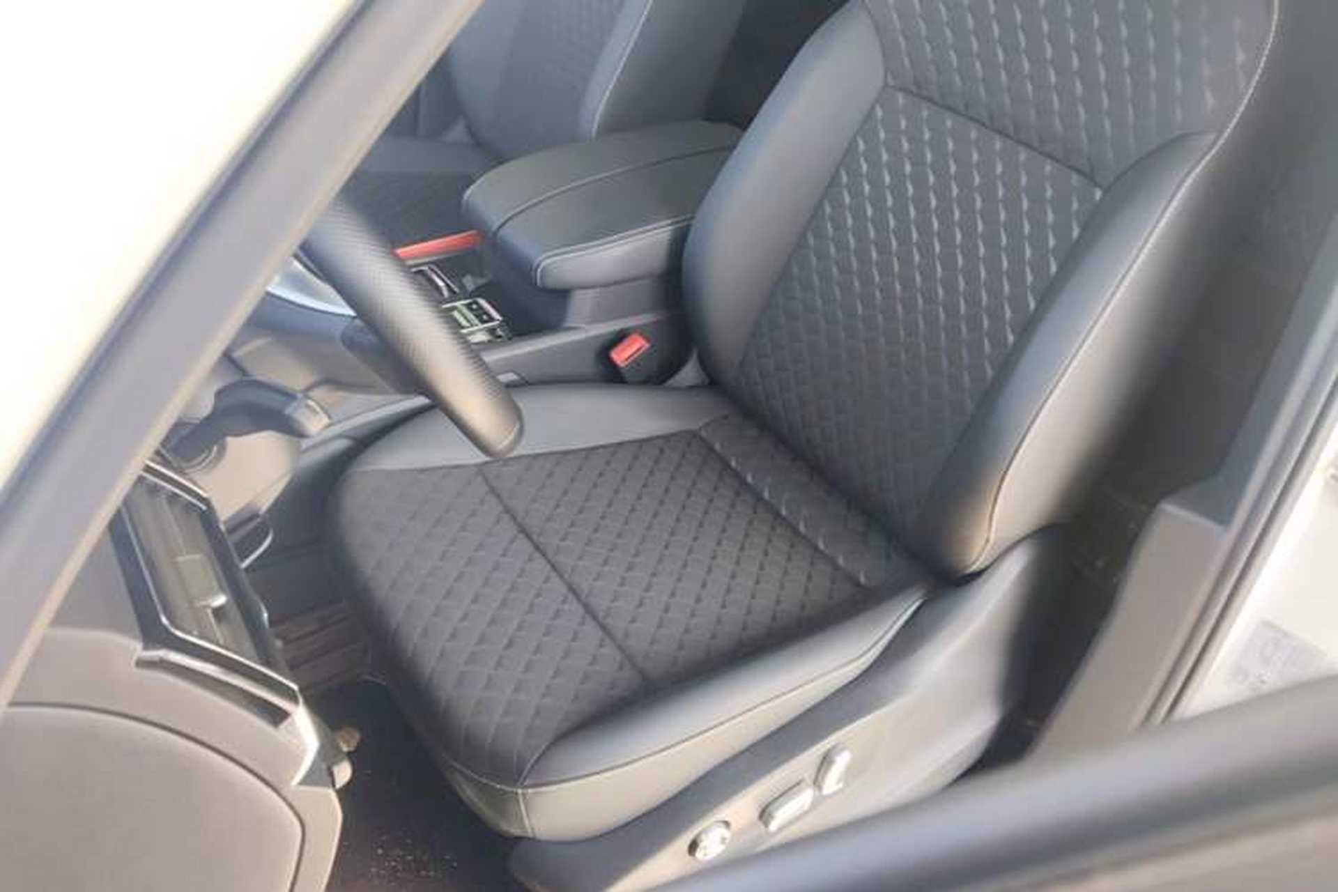 Used Volkswagen Teramont X 2020 Facelifted 330TSI Two-Wheel-Drive Luxury Edition Left Front Seat