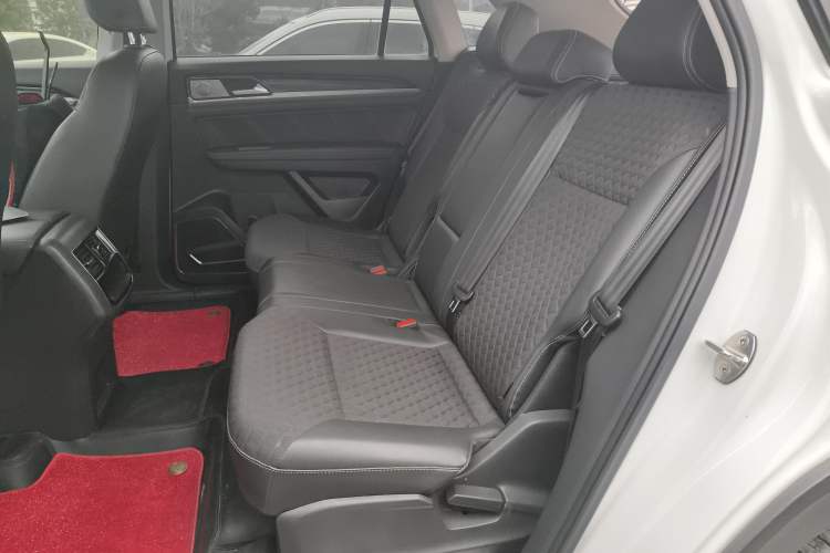 Used Volkswagen Teramont X 2020 380TSI Four-Wheel Drive Luxury Edition Left Rear Seat