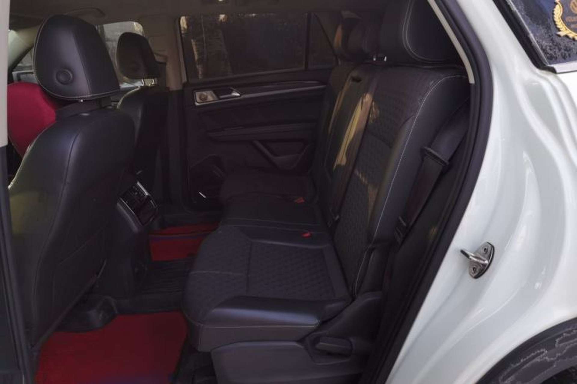 Used Volkswagen Teramont X 2020 Facelifted 330TSI Two-Wheel-Drive Luxury Edition Left Rear Seat