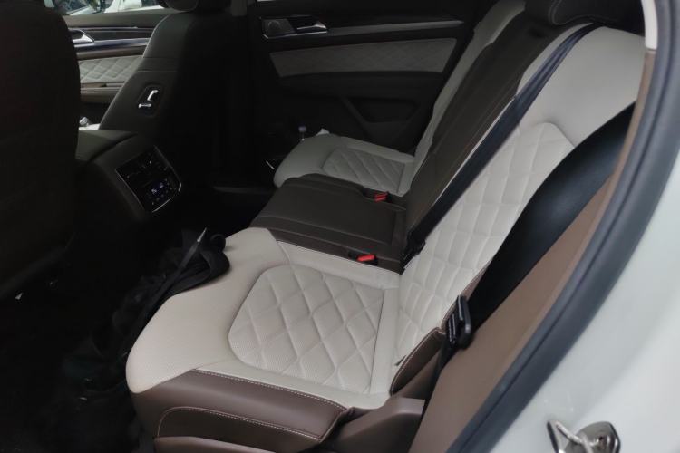 Used Volkswagen Teramont X 2020 Facelifted 530 V6 All-Wheel Drive Prestige Flagship Edition Left Rear Seat