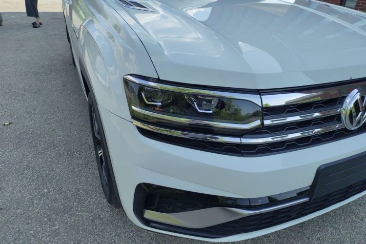 Used Volkswagen Teramont X 2020 Facelift 380TSI Four-Wheel Drive Luxury Edition Right Front Headlight