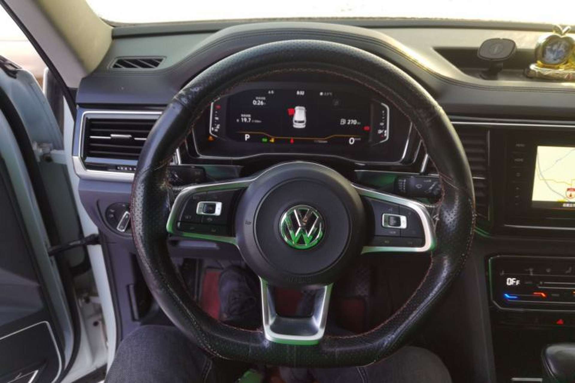 Used Volkswagen Teramont X 2020 Facelifted 330TSI Two-Wheel-Drive Luxury Edition Steering Wheel