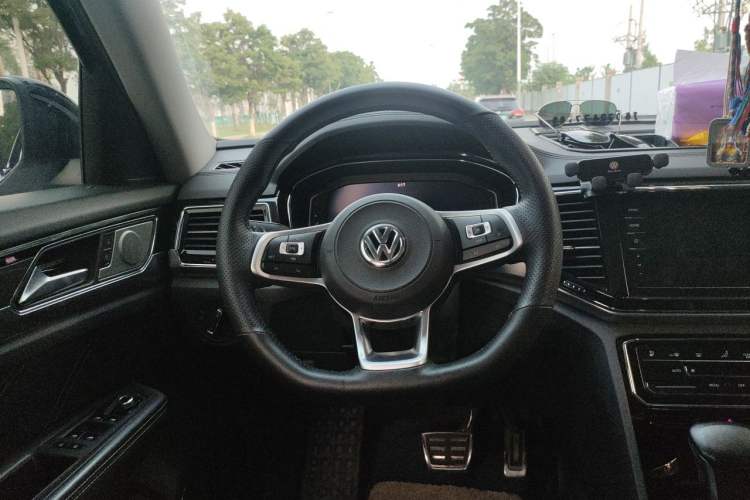 Used Volkswagen Teramont X 2020 Facelift 380TSI Four-Wheel Drive Luxury Edition Steering Wheel