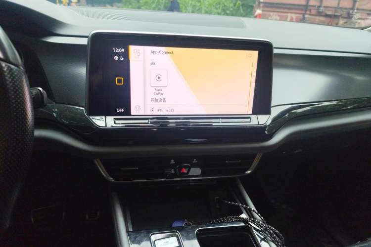 Used Volkswagen Teramont X 2021 380TSI Four-Wheel Drive Luxury Edition Audio And AC Panel