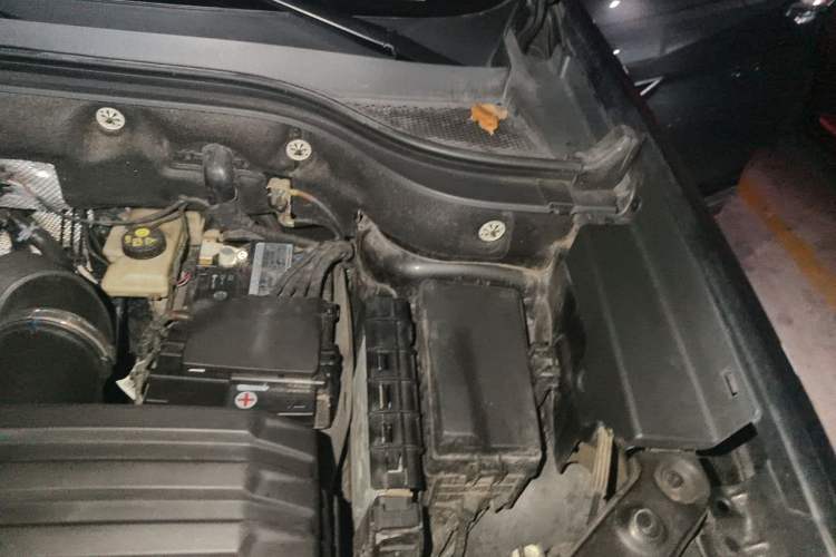 Used Volkswagen Teramont X 2021 380TSI Four-Wheel Drive Prestige Luxury Edition Engine Bay Left