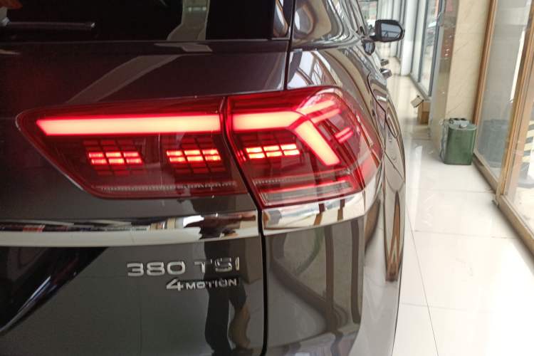 Used Volkswagen Teramont X 2021 380TSI Four-Wheel Drive Prestige Luxury Edition Exterior 3